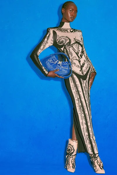 Look 3